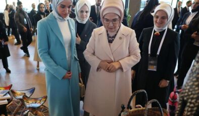 Emine Erdoğan, Şara’nın eşi Latife El Durubi ile bir araya geldi
