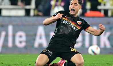 Fenerbahçe’yi şampiyonluktan eden futbolcu Galatasaray aşığı çıktı